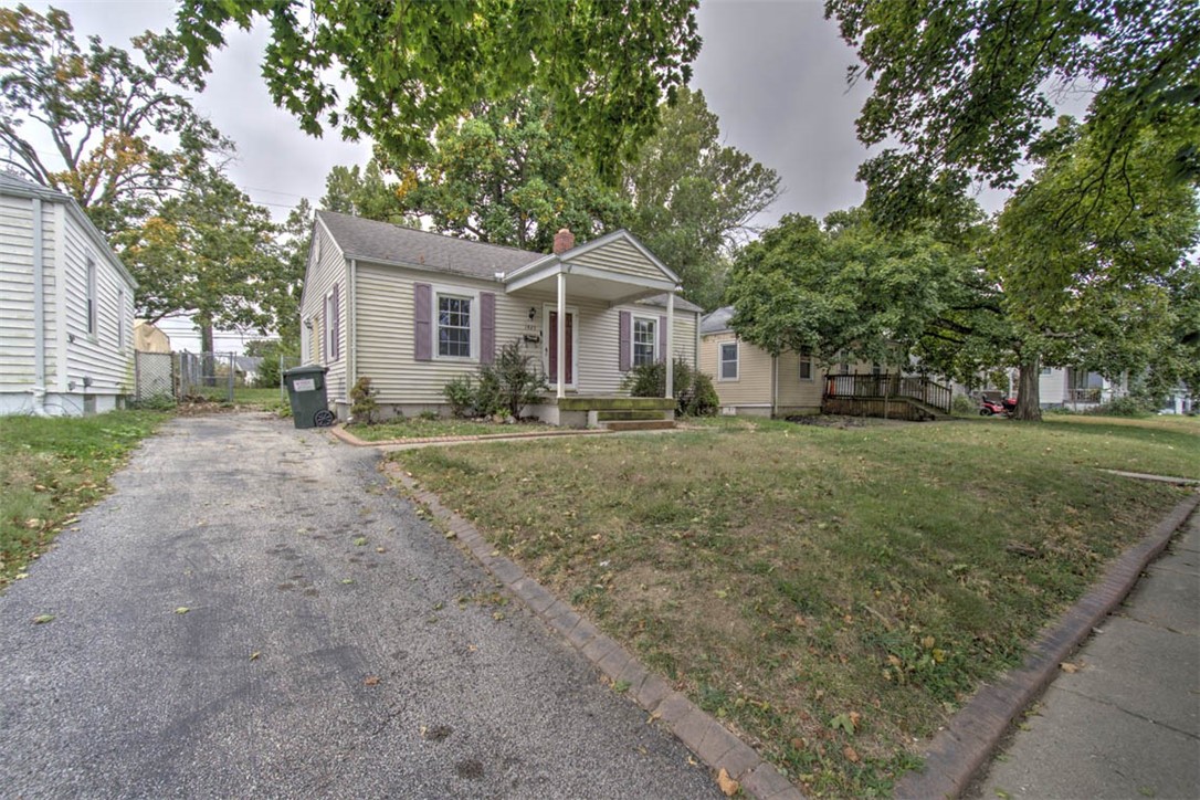 1423 Vanderhoof Street Property Photo 18