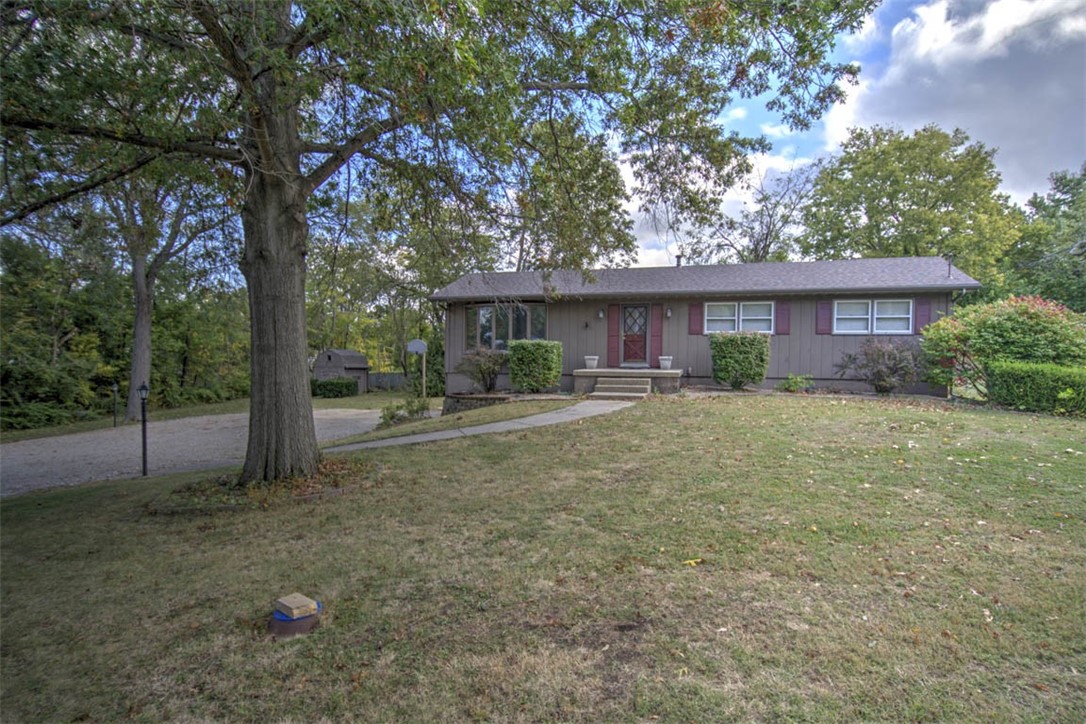 540 Sunset Drive Property Photo 1
