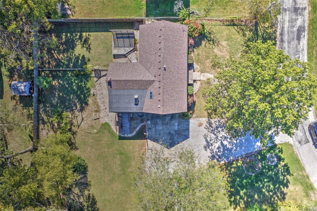 540 Sunset Drive Property Photo 5