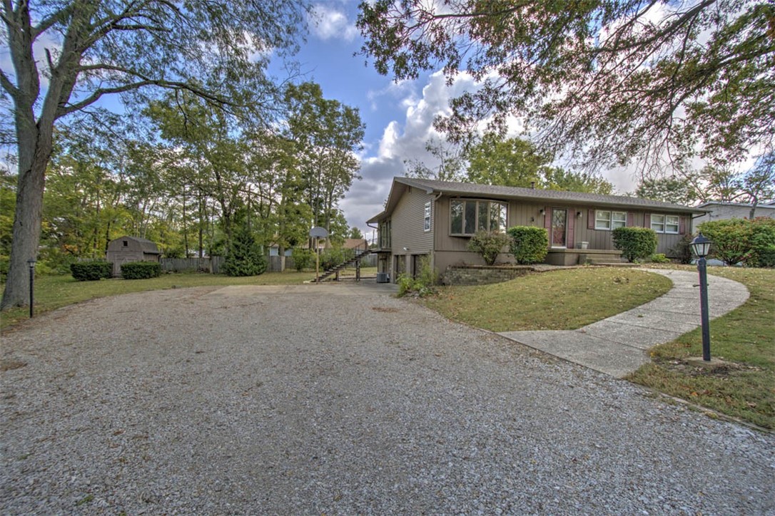 540 Sunset Drive Property Photo 6