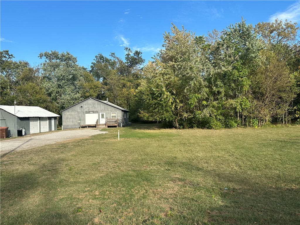 731 12th Street Property Photo 2