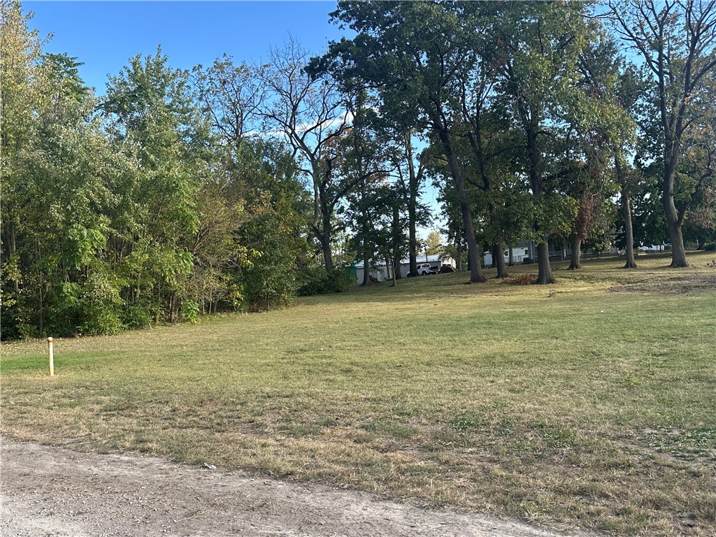 731 12th Street Property Photo 4