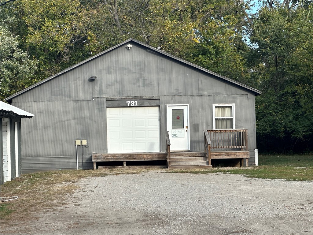 731 12th Street Property Photo 5