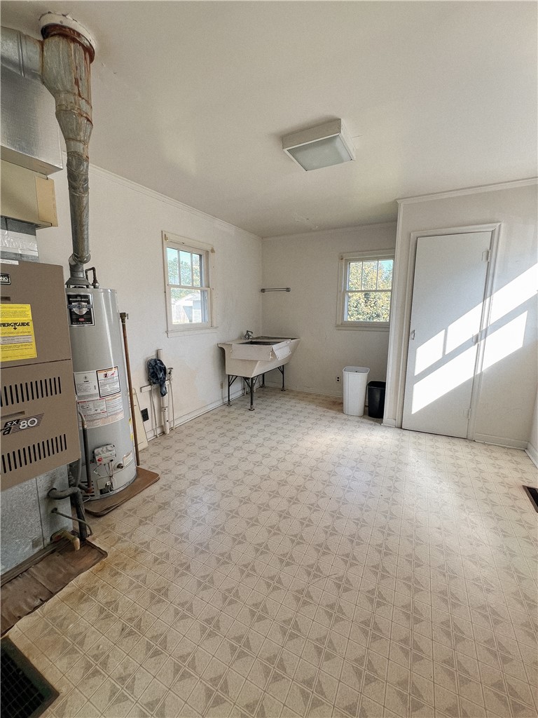 504 N Robb Street Property Photo 7