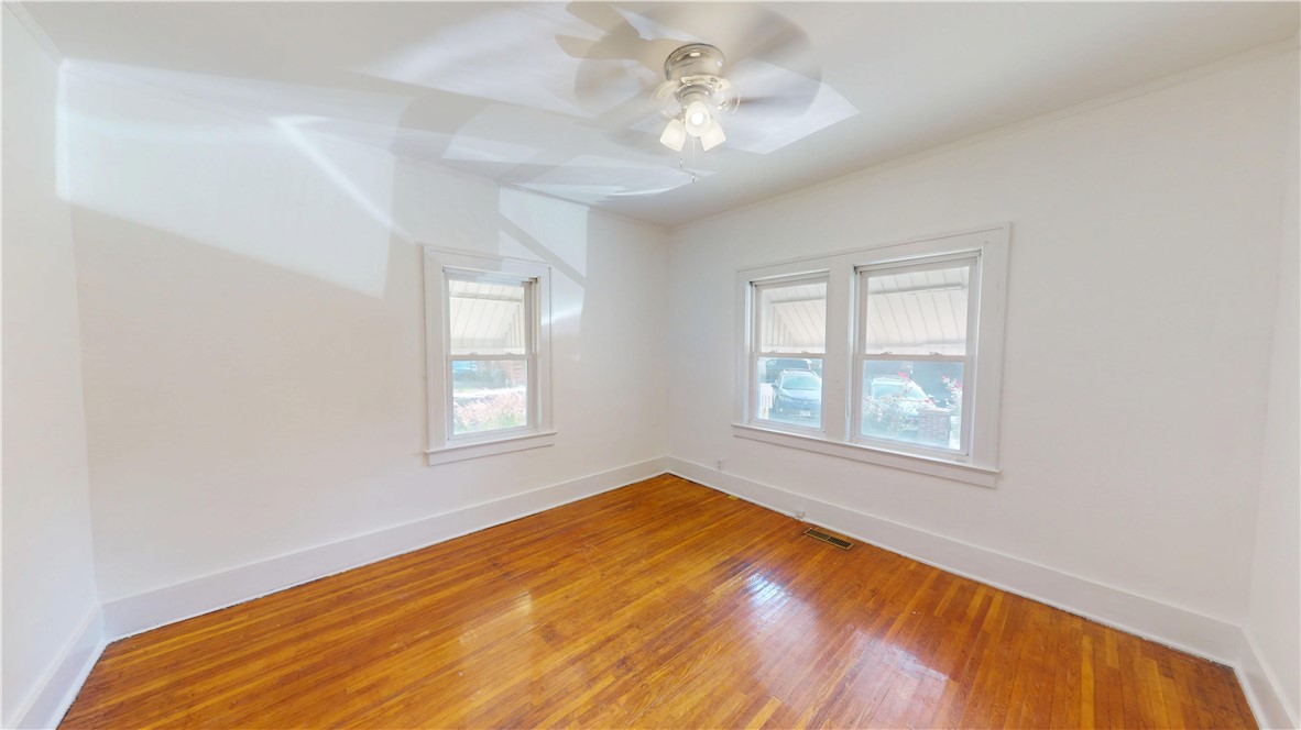 909 N Sherman Street Property Photo 27