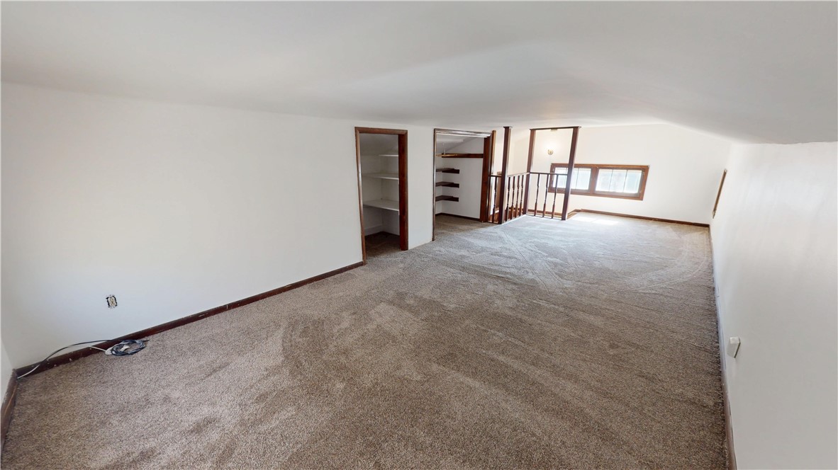 909 N Sherman Street Property Photo 31
