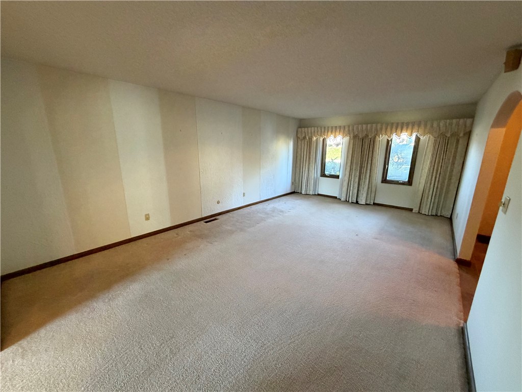 380 Shoreline Place Property Photo 15