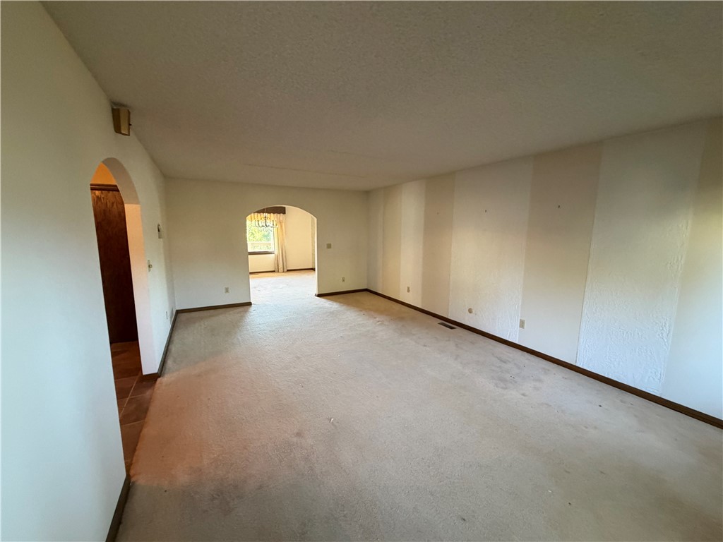 380 Shoreline Place Property Photo 16