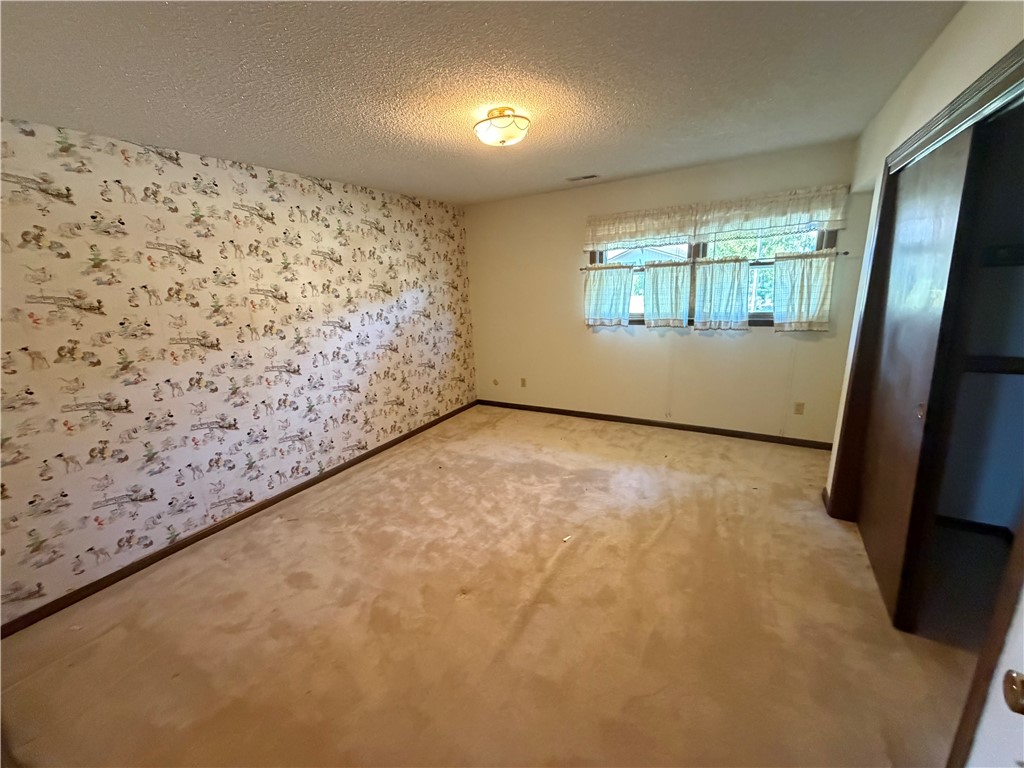 380 Shoreline Place Property Photo 24