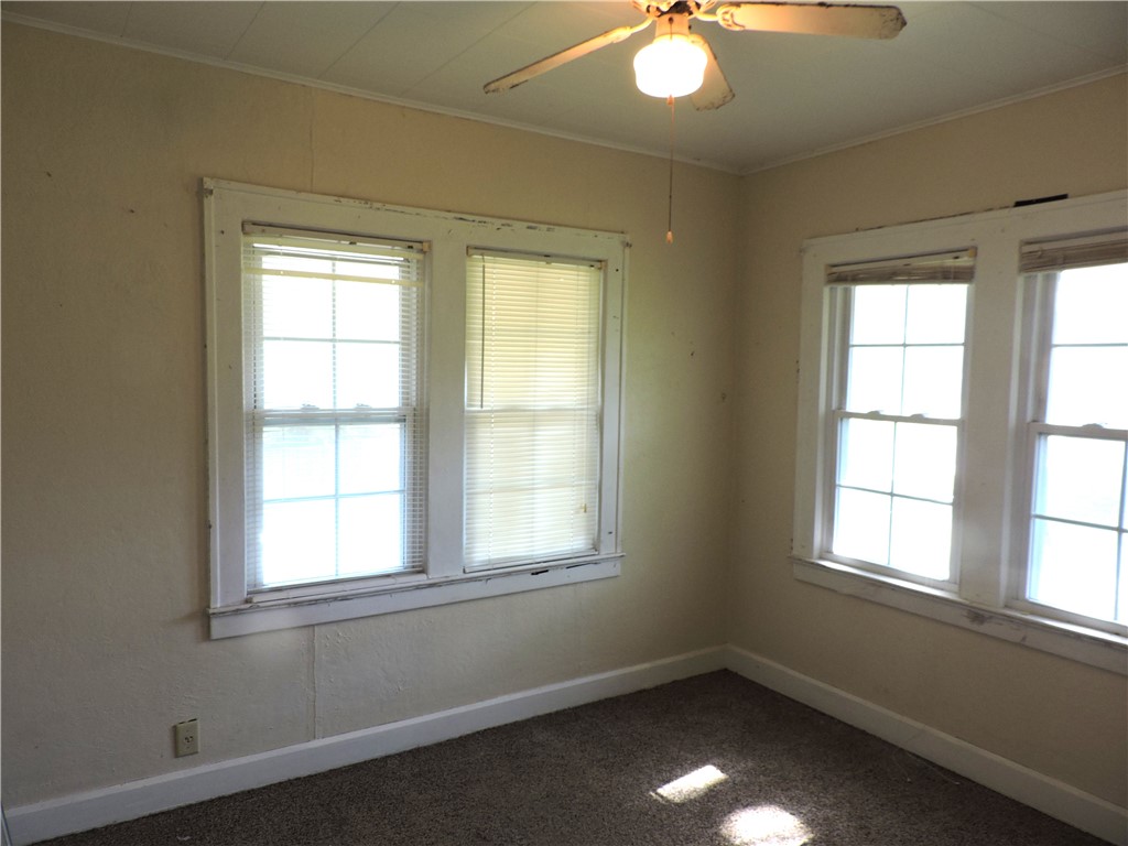 2106 Washington Avenue Property Photo 4