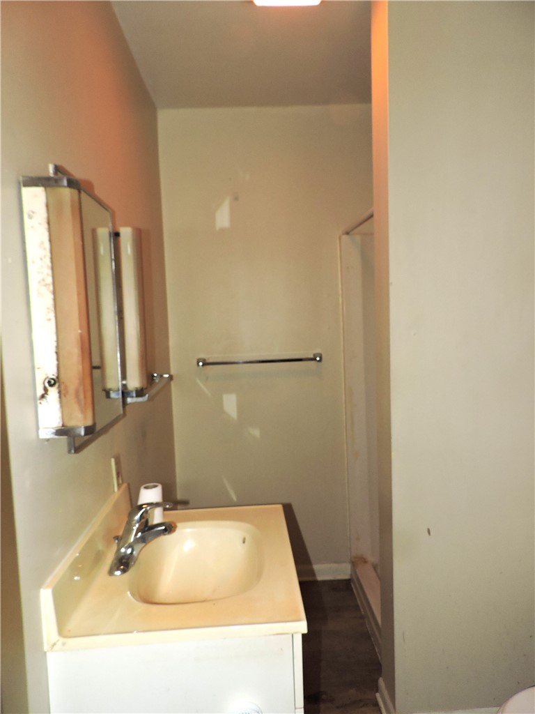 2106 Washington Avenue Property Photo 7