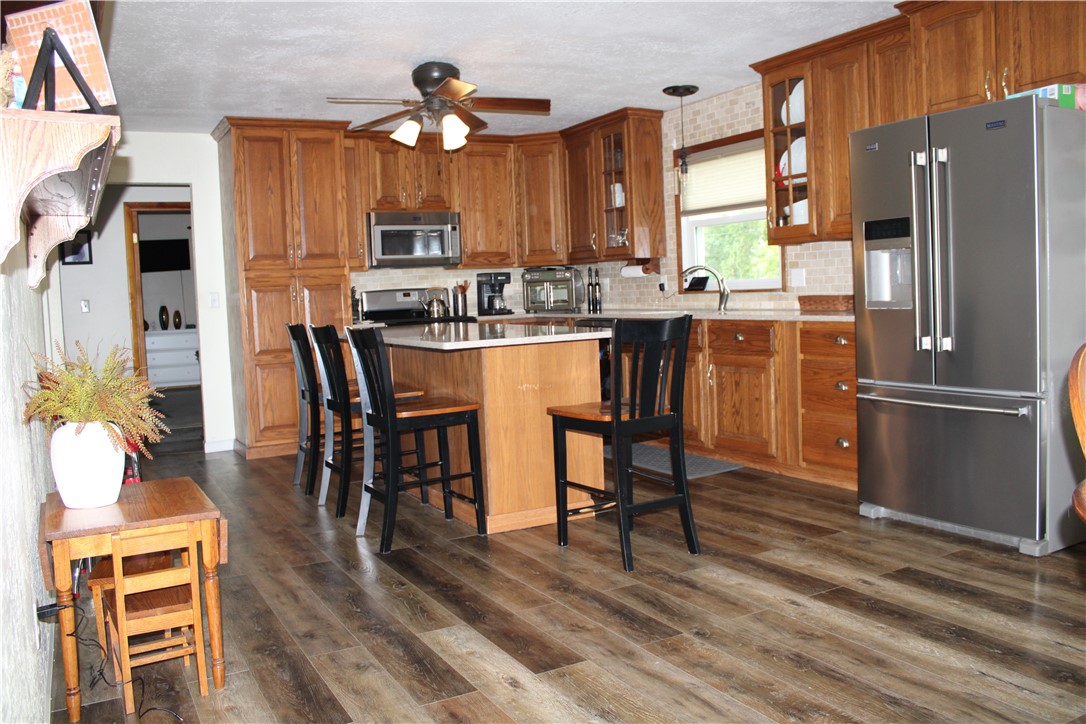 1028 W Northland Drive Property Photo 10