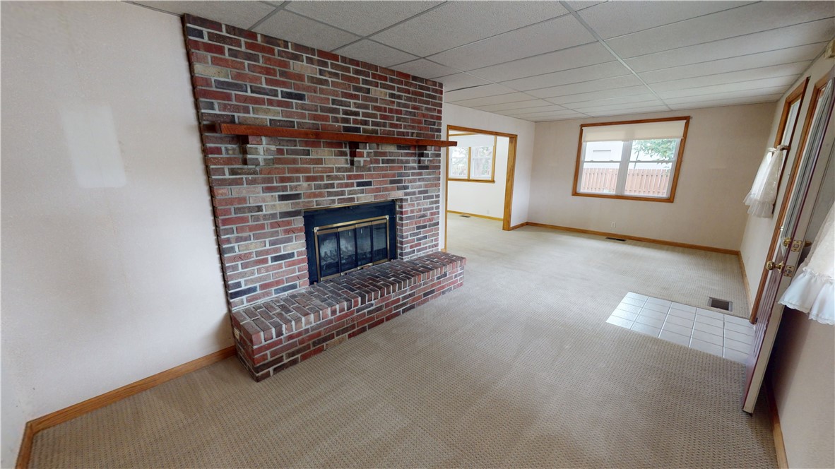 108 E 7th Street Property Photo 12