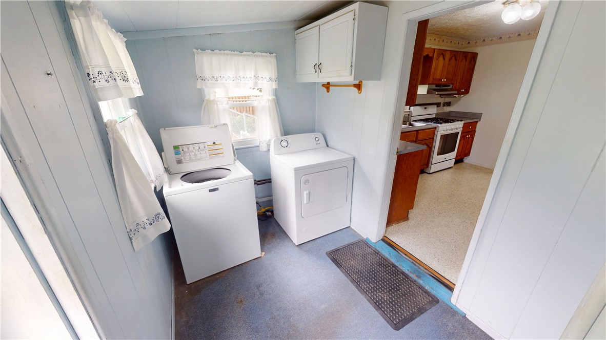 108 E 7th Street Property Photo 24