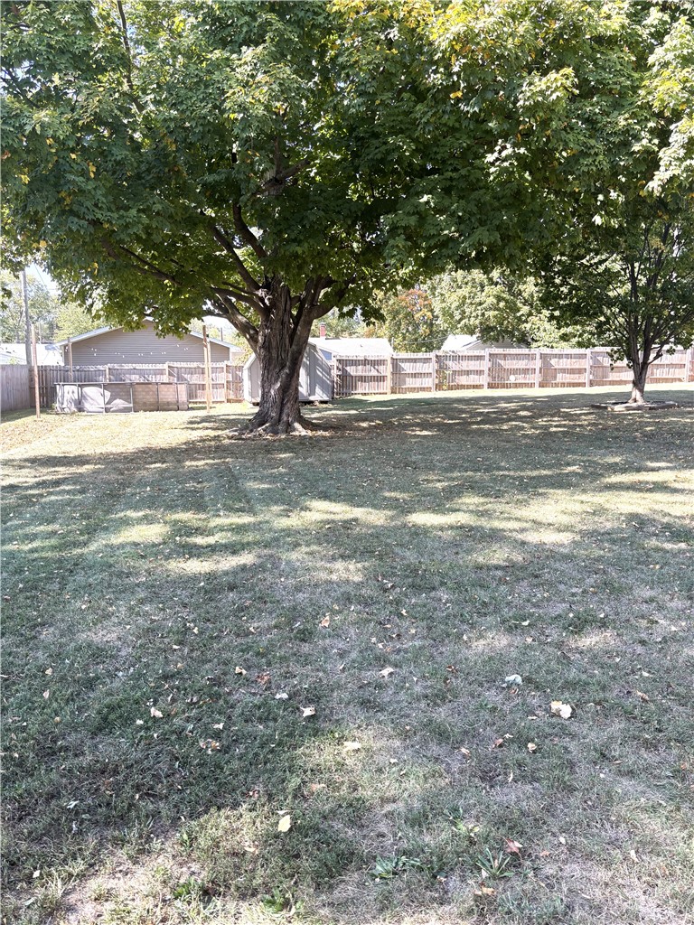 616 S Spruce Street Property Photo 5