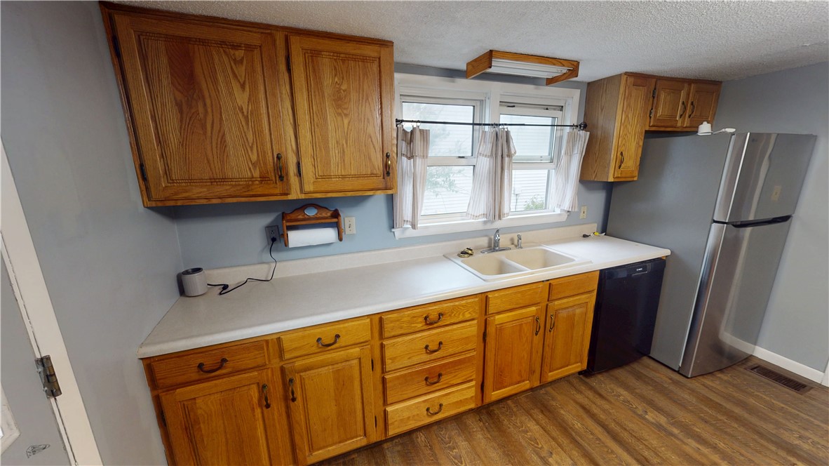 309 South Street Property Photo 12