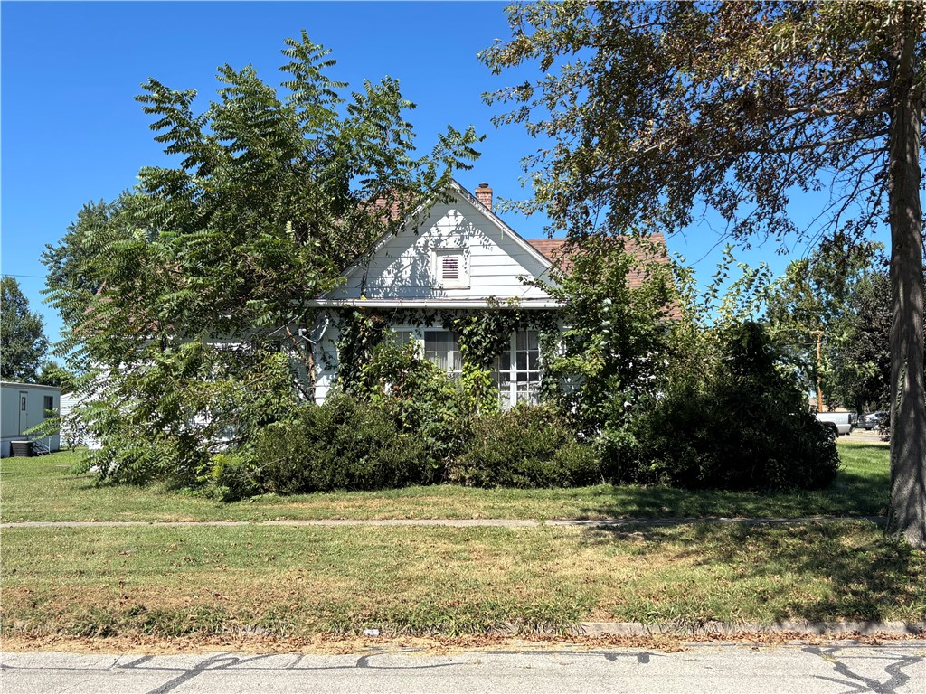 502 N 3rd Street Property Photo 1