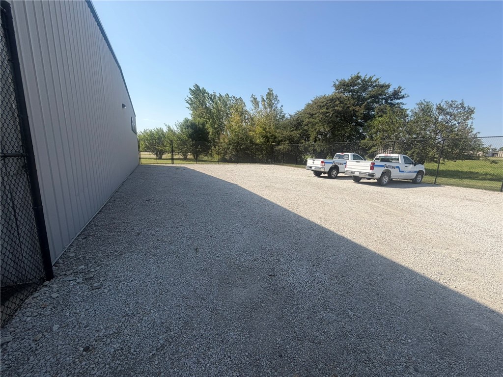 3115 Grand Prix Drive Property Photo 4