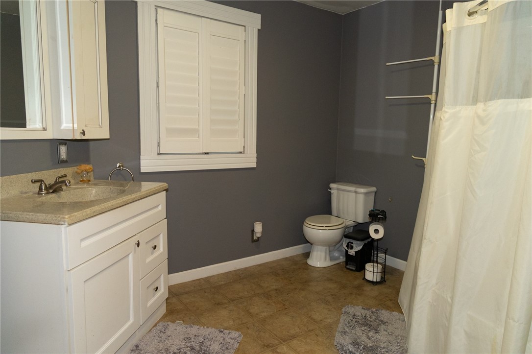 565 Ross Lane Property Photo 22