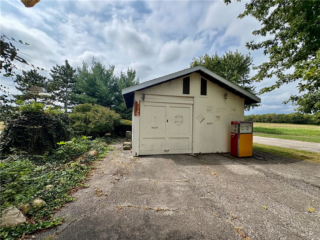 3500 160 Road Property Photo 15