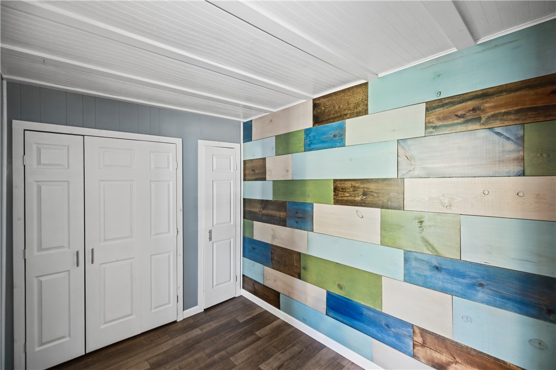 112 3rd Street Property Photo 14