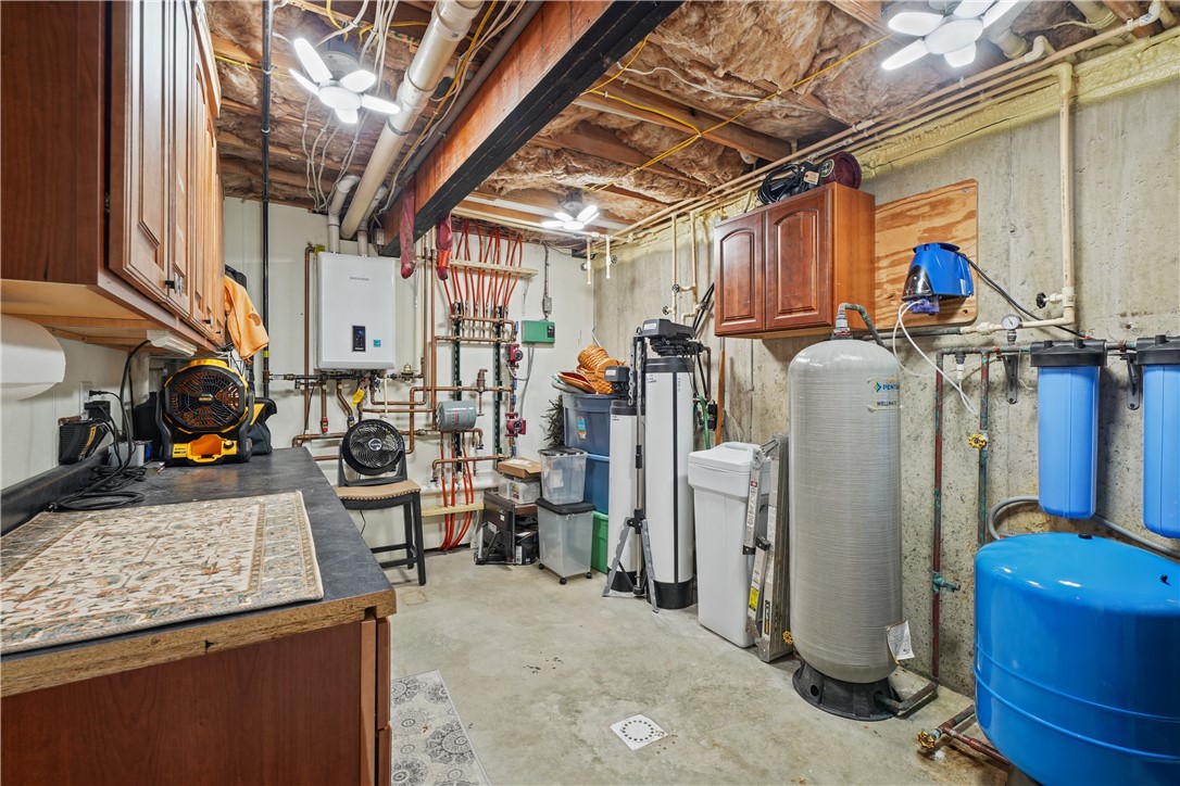 216 Falcon Crest Drive Property Photo 44