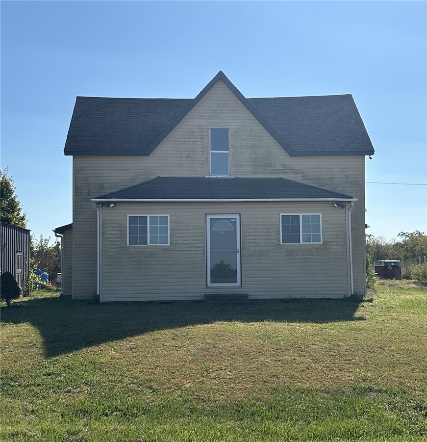 9168 E 700th Road Property Photo 1