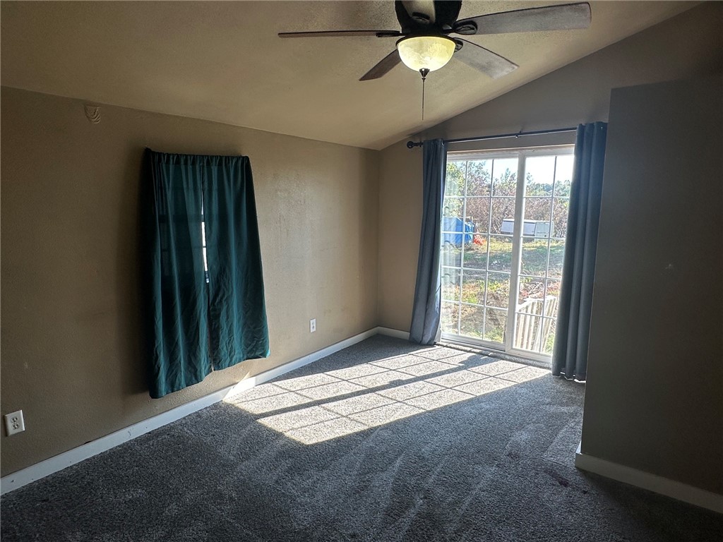 9168 E 700th Road Property Photo 16