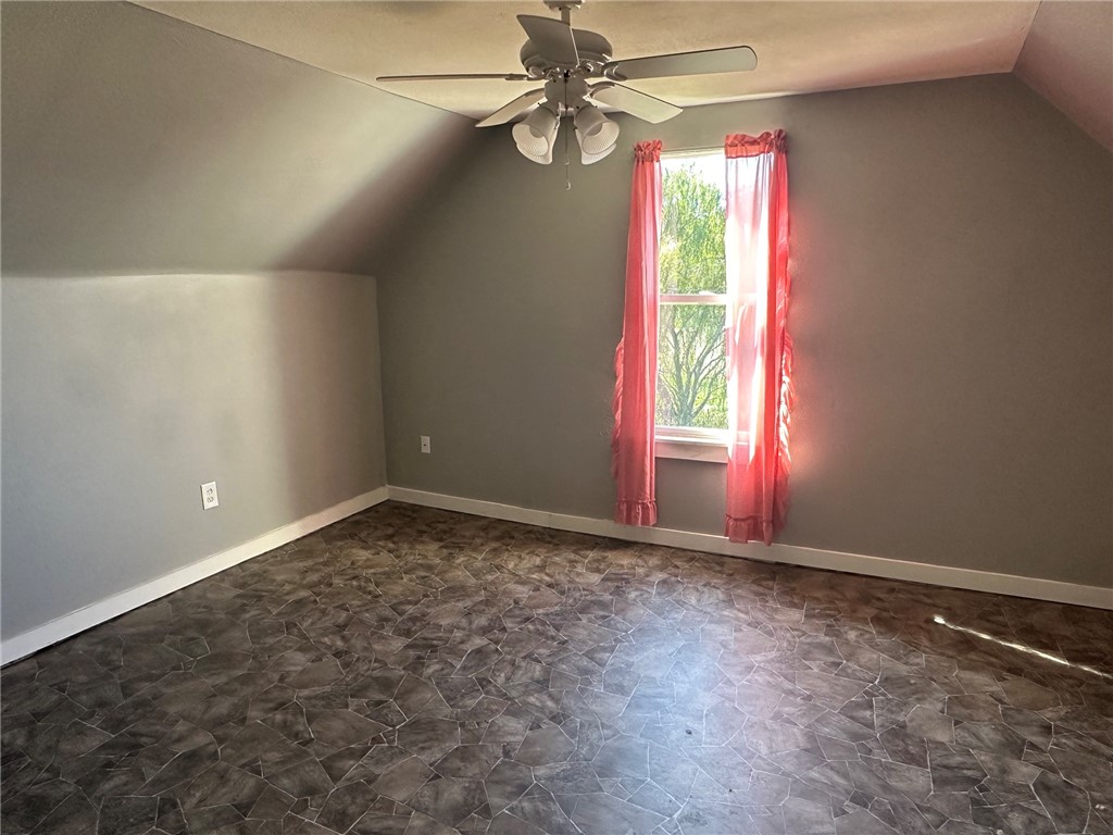 9168 E 700th Road Property Photo 22