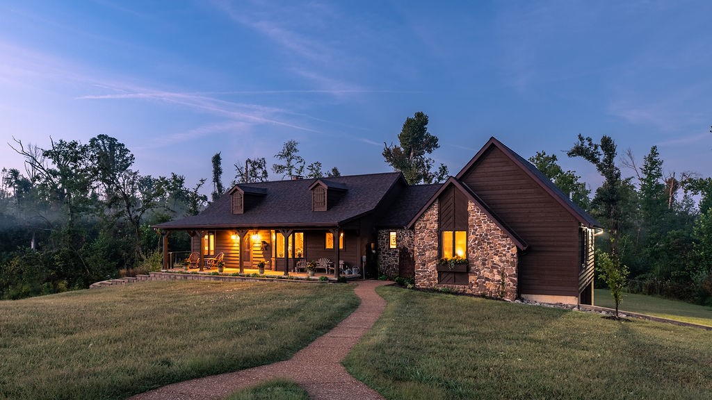 11153 Southern Hunt Road Property Photo 11
