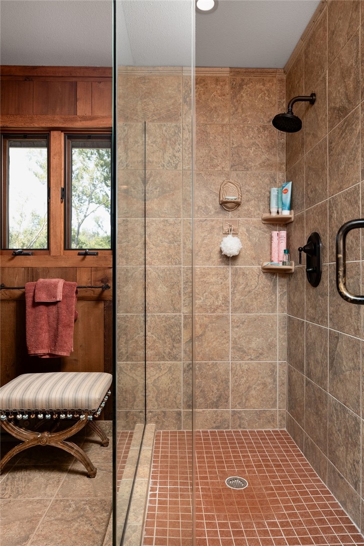 11153 Southern Hunt Road Property Photo 44