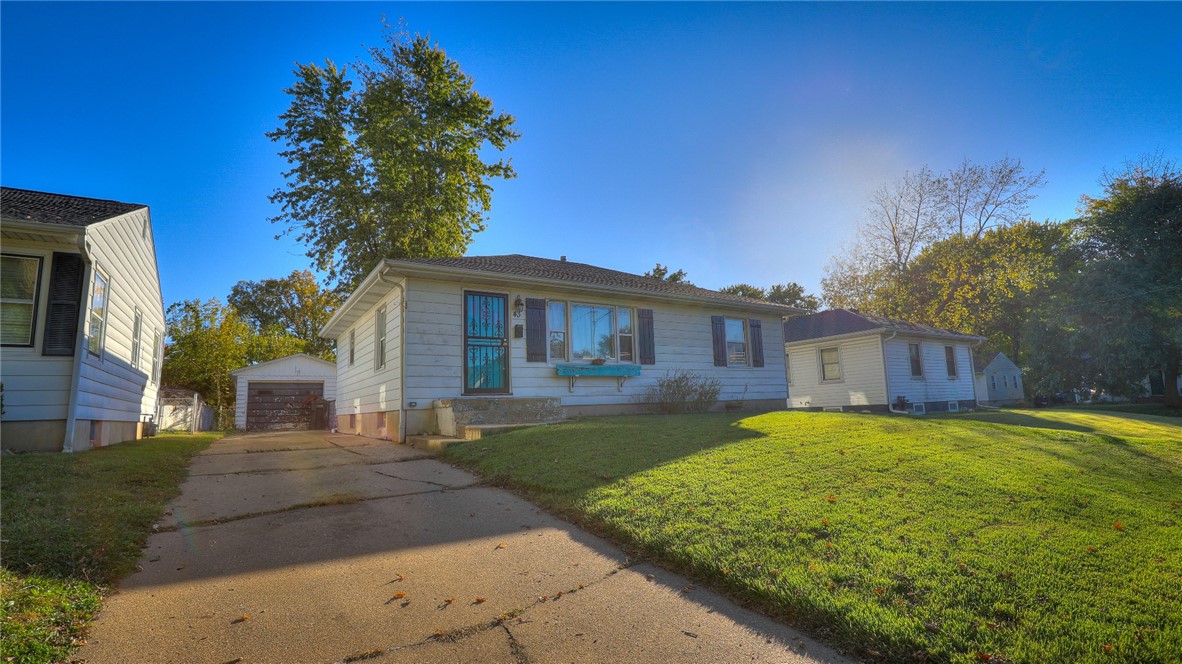 43 Maple Court Property Photo 1