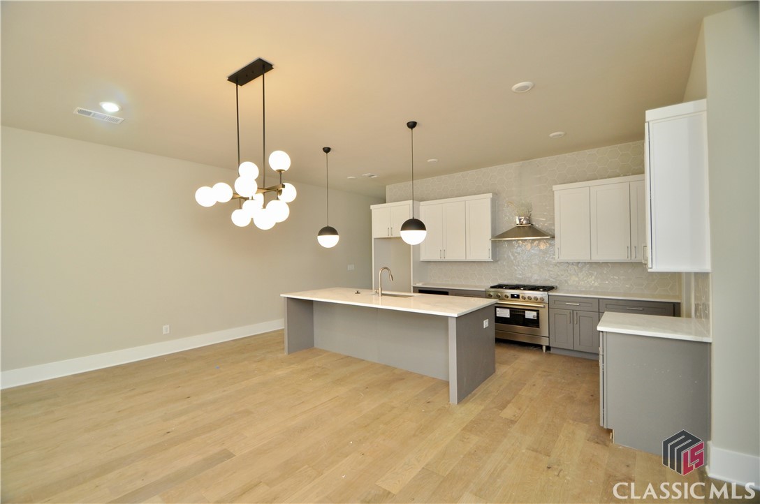 1311 Watson Lane Property Photo 5