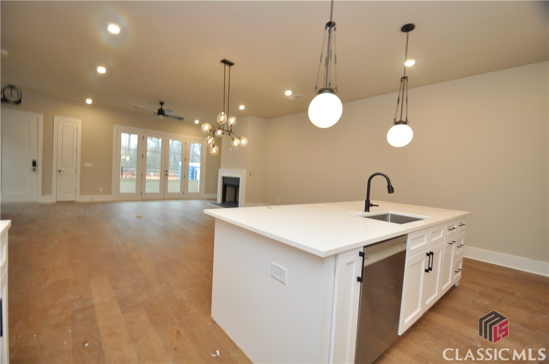 1195 Watson Lane Property Photo 5