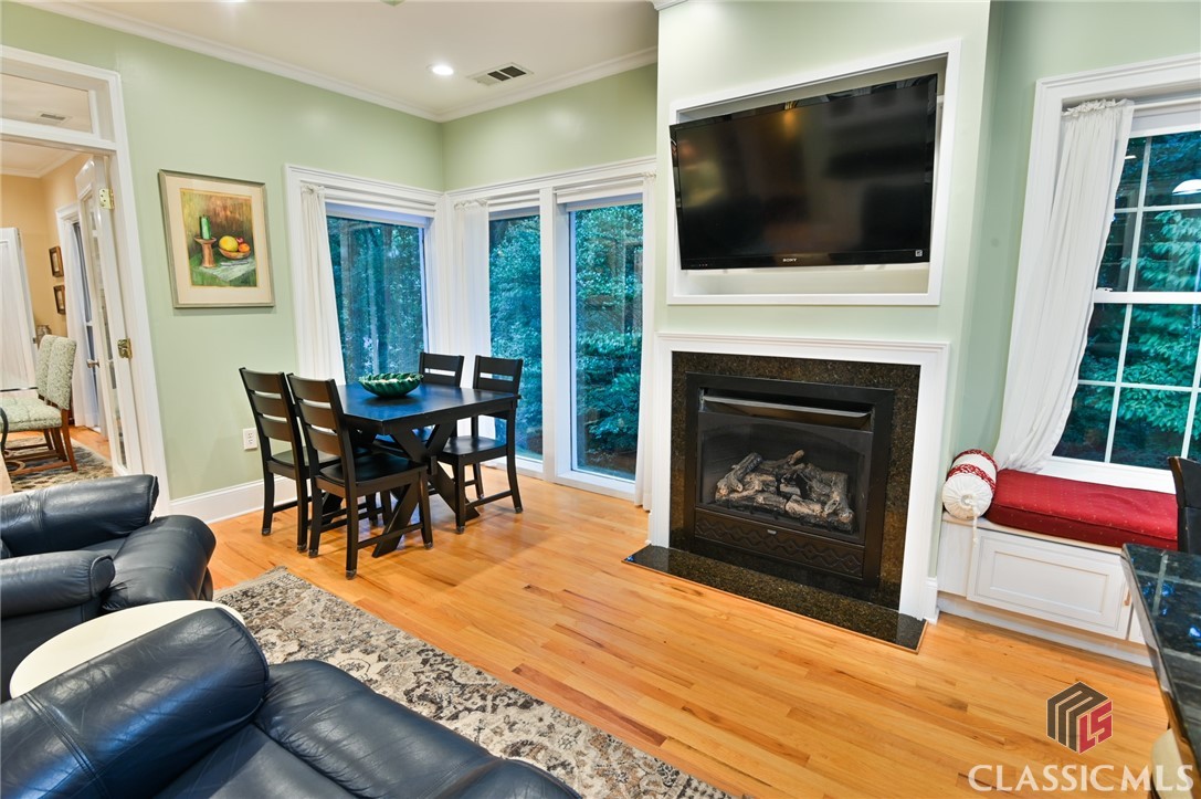 591 Milledge Terrace Property Photo 20