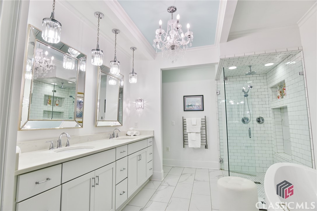 591 Milledge Terrace Property Photo 24