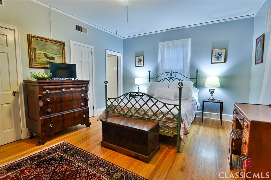 591 Milledge Terrace Property Photo 34