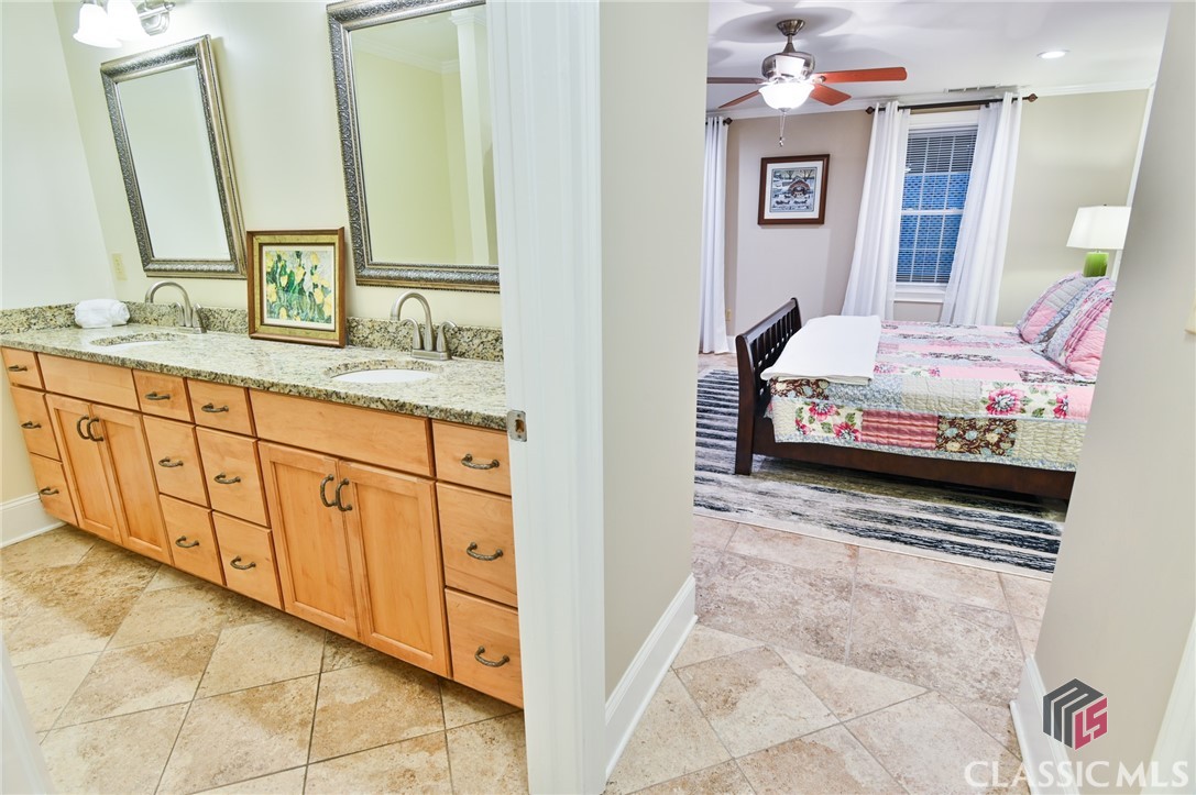 591 Milledge Terrace Property Photo 50
