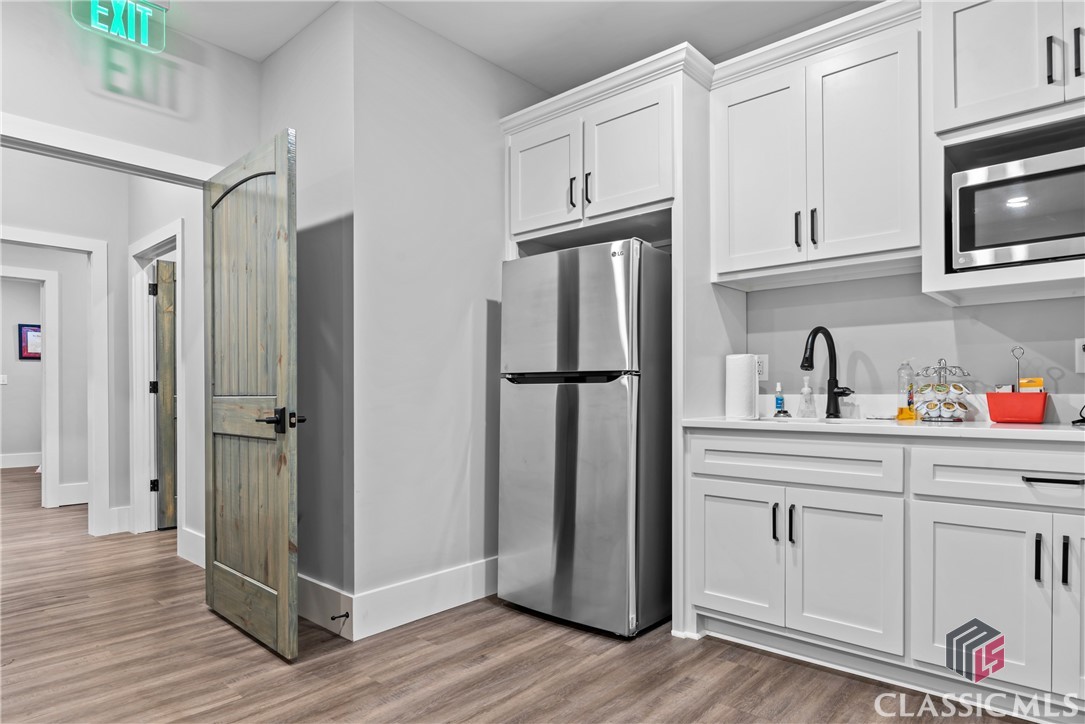 1725 Electric Avenue Property Photo 13
