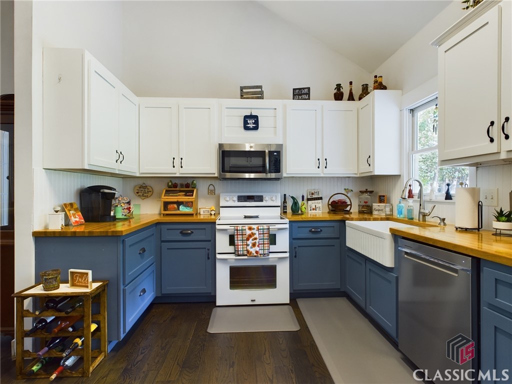 1490 Tappan Spur Property Photo 6