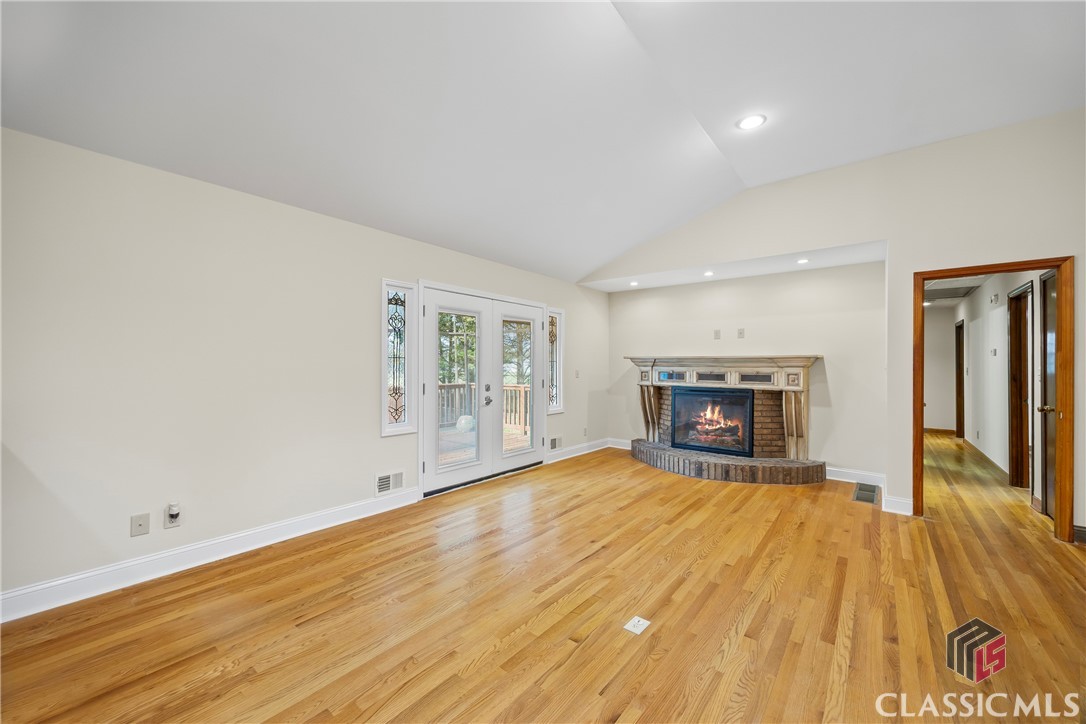 2639 Odum Street Property Photo 11