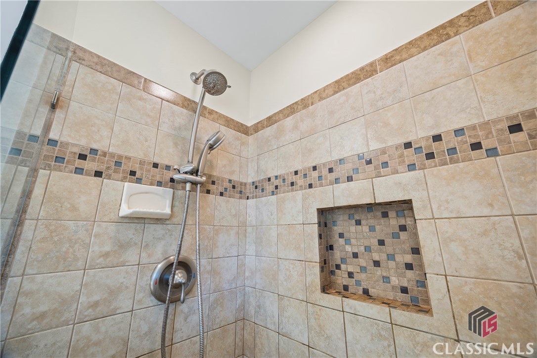 2639 Odum Street Property Photo 32