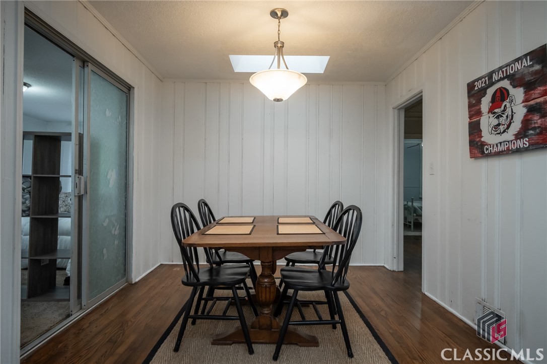 350 Talmadge Drive Property Photo 10