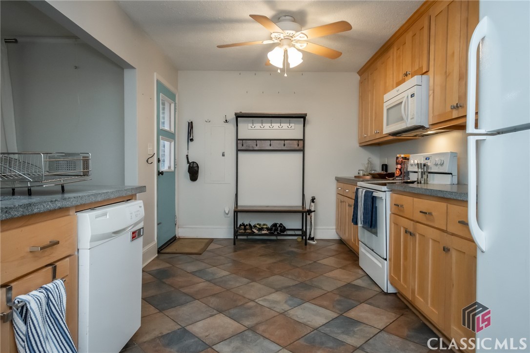 350 Talmadge Drive Property Photo 18