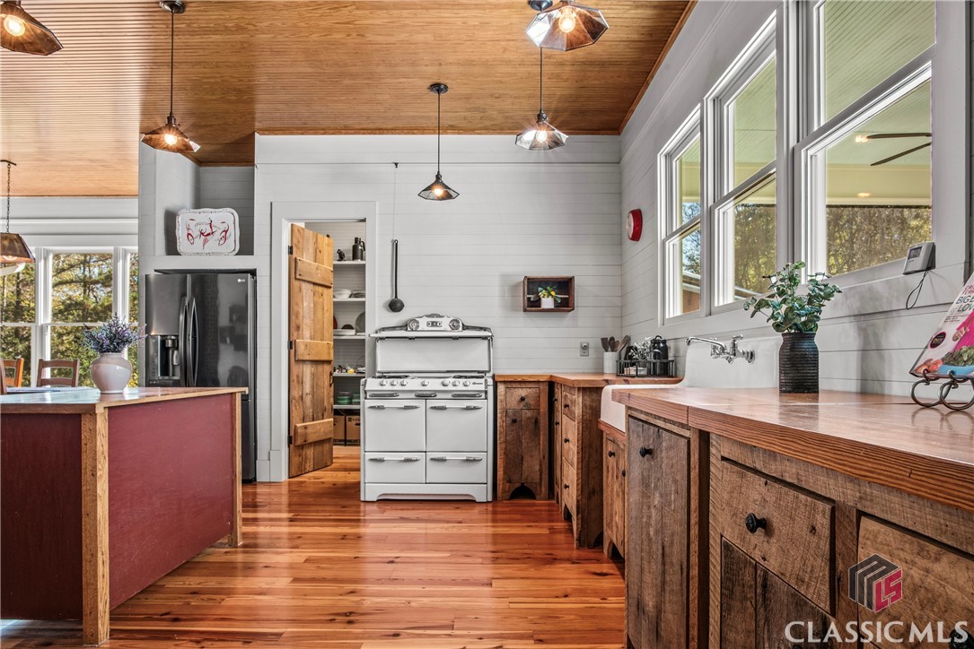 2300 New High Shoals Road Property Photo 13