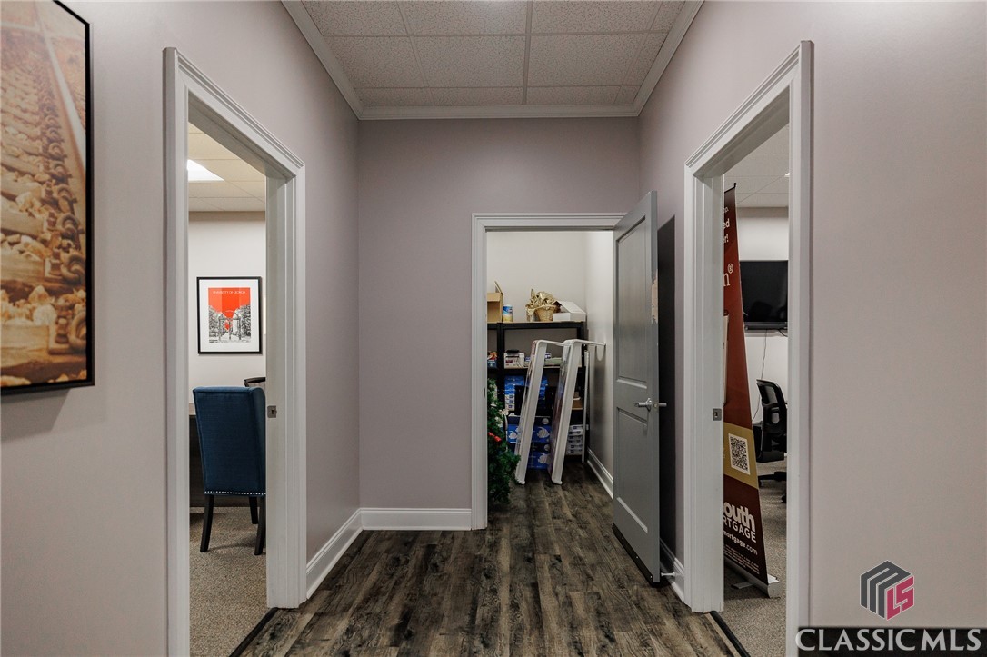 100 Athens Town Boulevard Property Photo 8