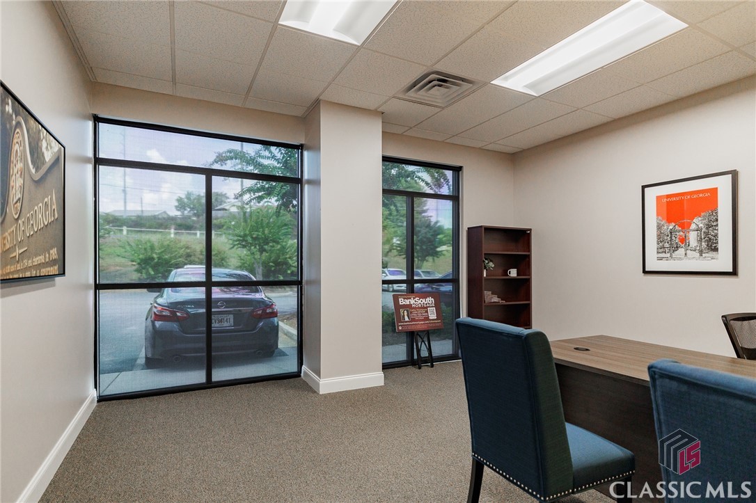 100 Athens Town Boulevard Property Photo 12