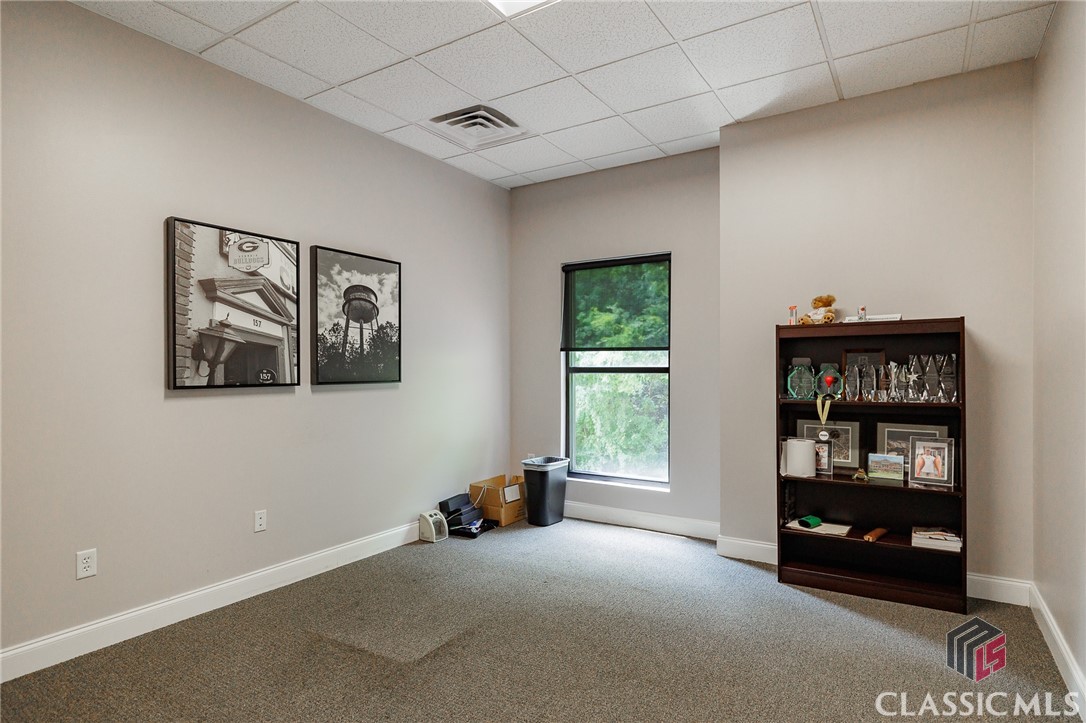 100 Athens Town Boulevard Property Photo 21