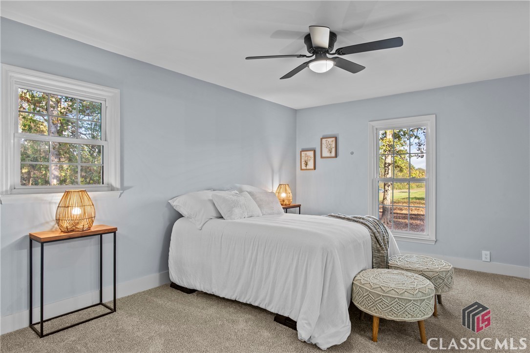 242 Seagraves Road Property Photo 25