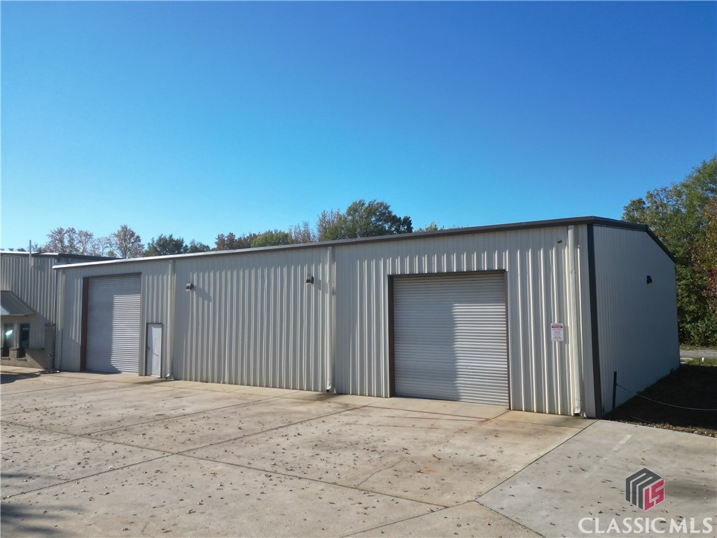 1360 Greensboro Highway Property Photo 2